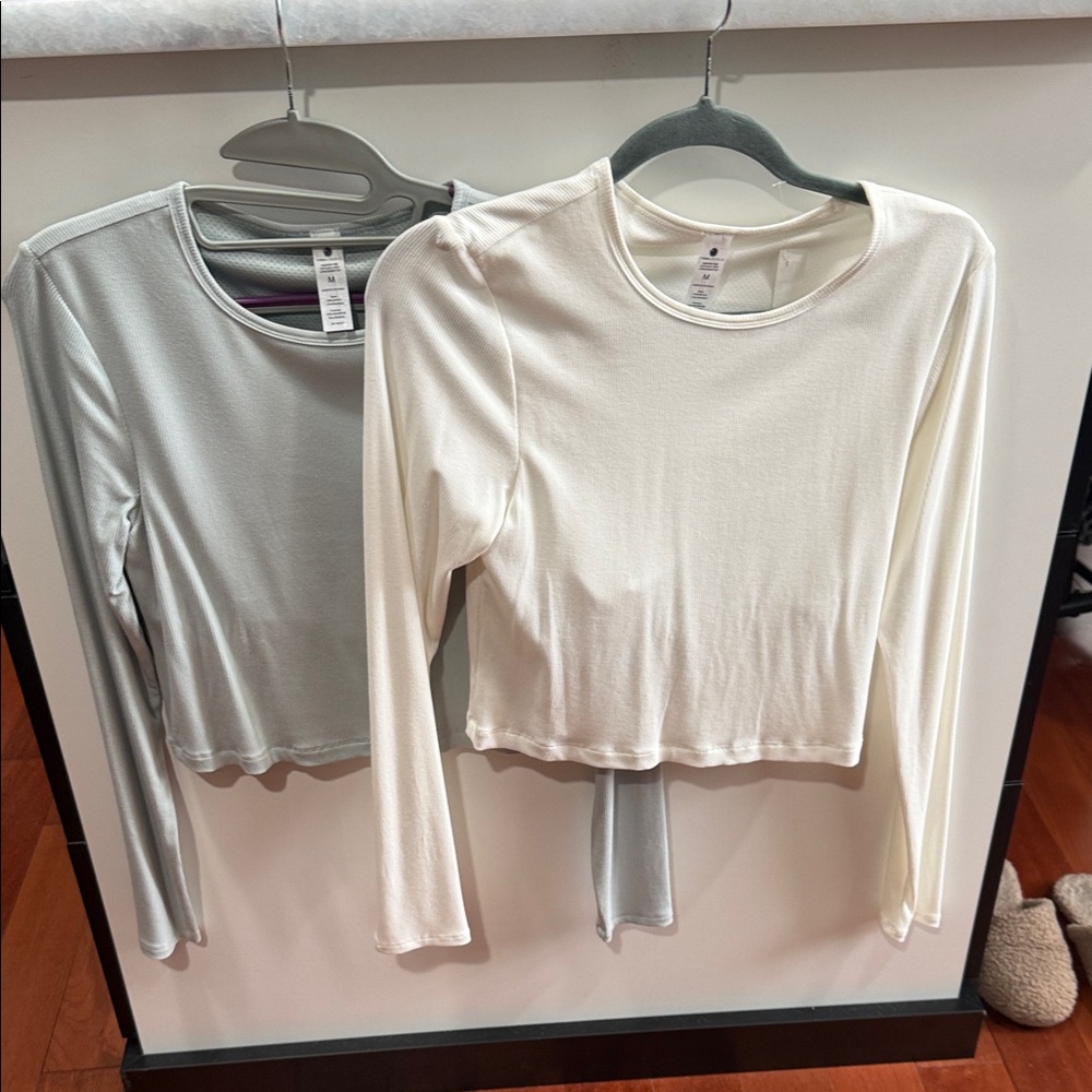 Yogalicious Cream and Green Long Sleeve Tops